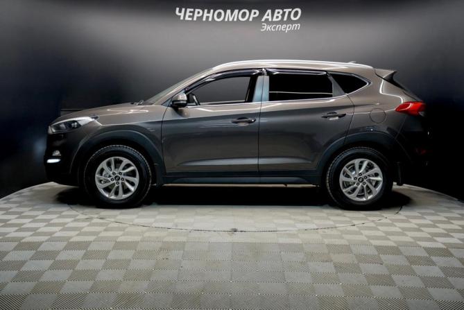 Hyundai Tucson III с пробегом 2017 года, цена 2 133 000 рублей, 135700 км, внедорожник, Автокод Объявления