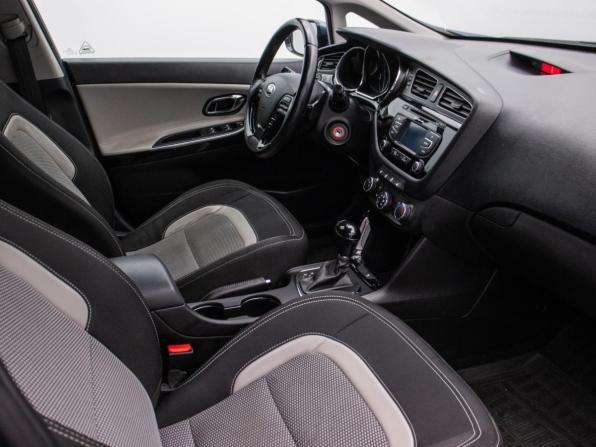 Kia Ceed II с пробегом 2014 года, цена 1 050 000 рублей, 150772 км, хэтчбек, Автокод Объявления