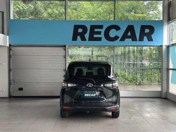 Toyota Sienta II Рестайлинг с пробегом 2019 года, цена 1 450 000 рублей, 87832 км, минивэн, Автокод Объявления