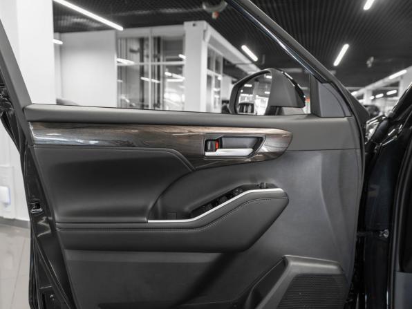 Toyota Highlander IV (XU70) с пробегом 2026 года, цена 6 050 000 рублей, 50 км, внедорожник, Автокод Объявления