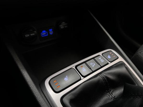 Hyundai Creta I с пробегом 2019 года, цена 1 790 000 рублей, 84176 км, внедорожник, Автокод Объявления