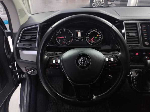 Volkswagen Multivan T6 с пробегом 2018 года, цена 5 750 000 рублей, 105919 км, минивэн, Автокод Объявления