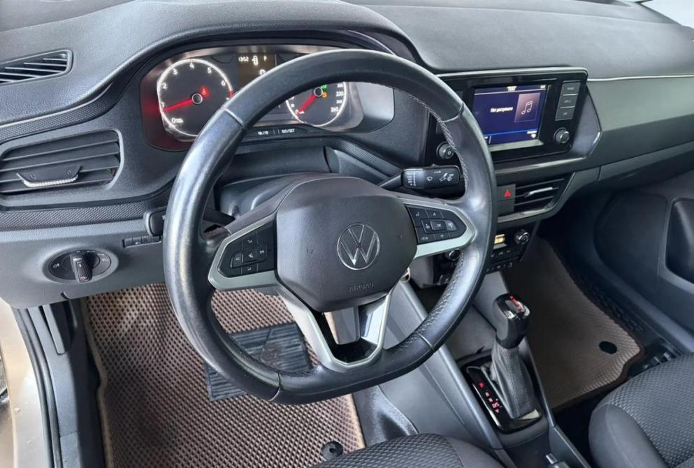 Volkswagen Polo VI Киров  - изображение 17