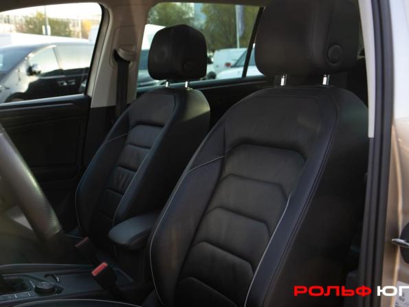 Volkswagen Tiguan II с пробегом 2018 года, цена 3 318 000 рублей, 84265 км, внедорожник, Автокод Объявления