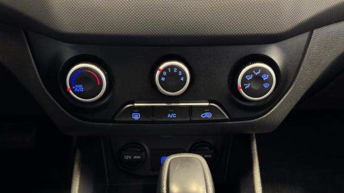 Hyundai Creta I с пробегом 2019 года, цена 1 495 000 рублей, 145622 км, внедорожник, Автокод Объявления