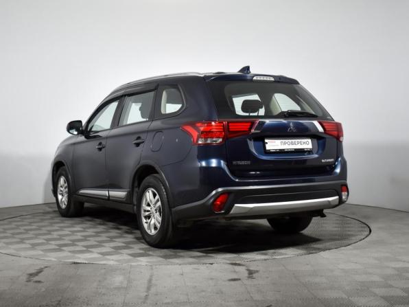 Mitsubishi Outlander III Рестайлинг 2 с пробегом 2017 года, цена 1 339 000 рублей, 223000 км, внедорожник, Автокод Объявления