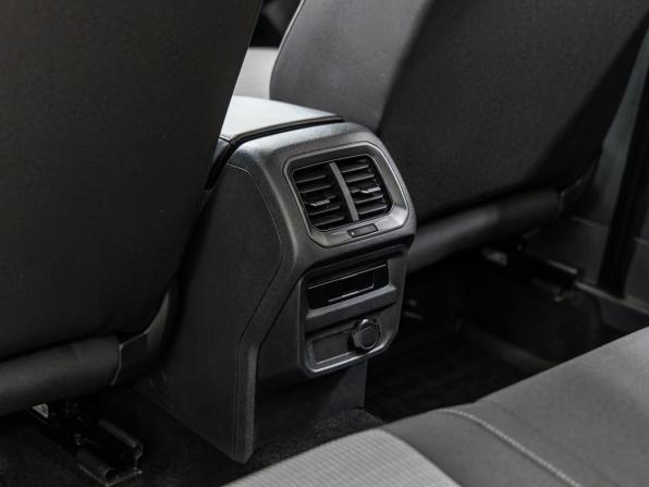 Volkswagen Tiguan II Рестайлинг с пробегом 2022 года, цена 3 048 000 рублей, 37155 км, внедорожник, Автокод Объявления
