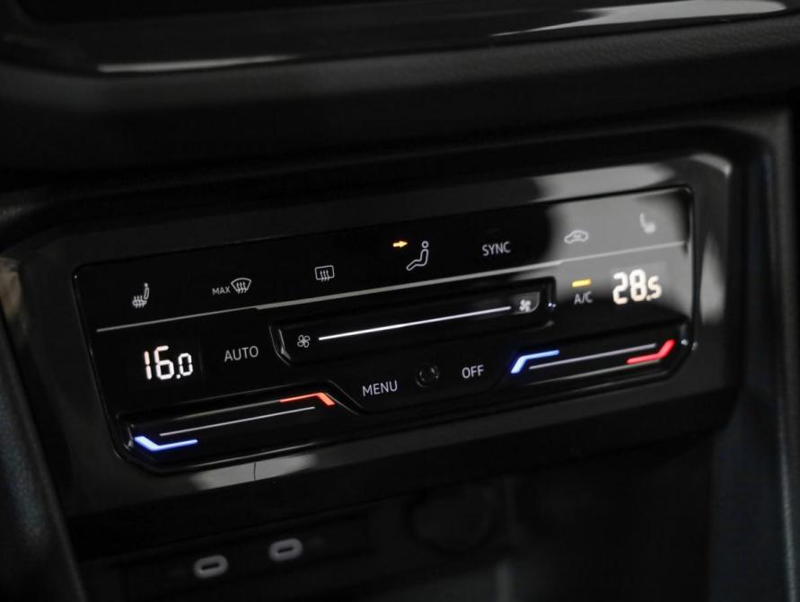 Volkswagen Tiguan II Рестайлинг Санкт-Петербург  - изображение 19