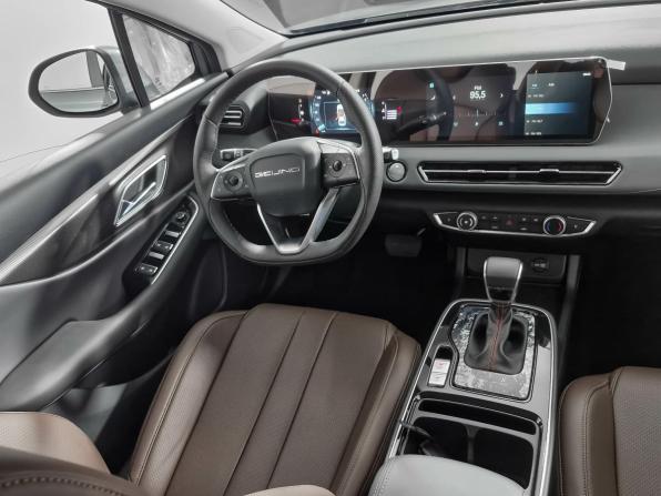 BAIC U5 Plus с пробегом 2025 года, цена 2 090 000 рублей, 15 км, седан, Автокод Объявления
