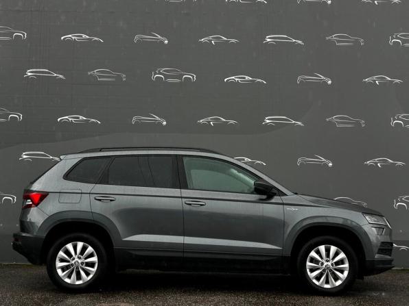 Skoda Karoq I с пробегом 2021 года, цена 2 298 400 рублей, 125002 км, внедорожник, Автокод Объявления