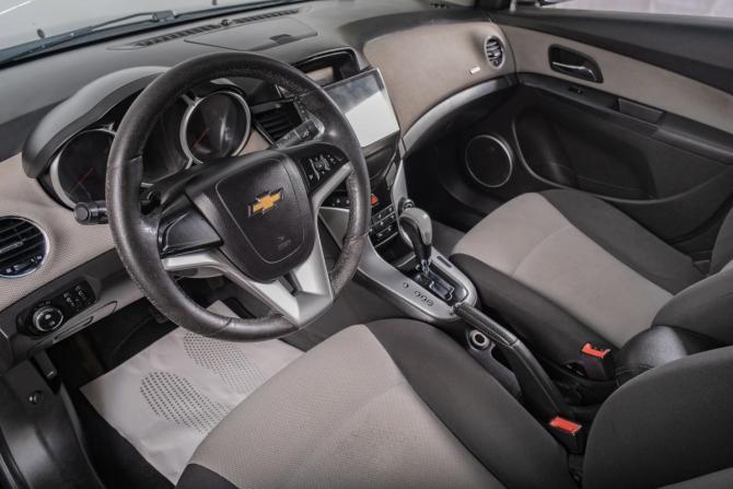 Chevrolet Cruze I с пробегом 2011 года, цена 699 000 рублей, 350000 км, седан, Автокод Объявления