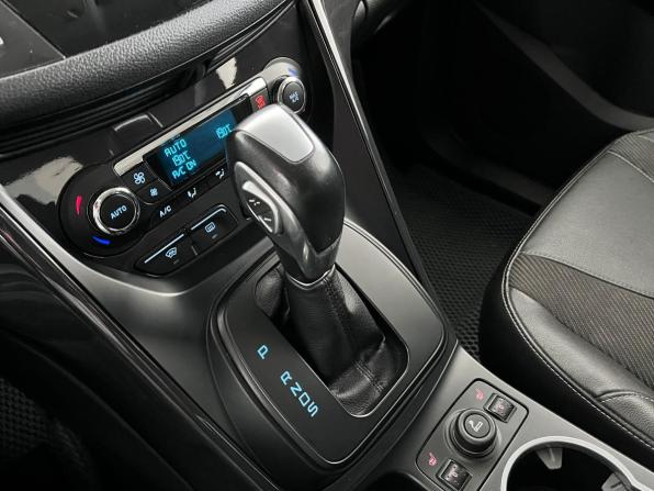 Ford Kuga II с пробегом 2014 года, цена 1 230 000 рублей, 137131 км, внедорожник, Автокод Объявления