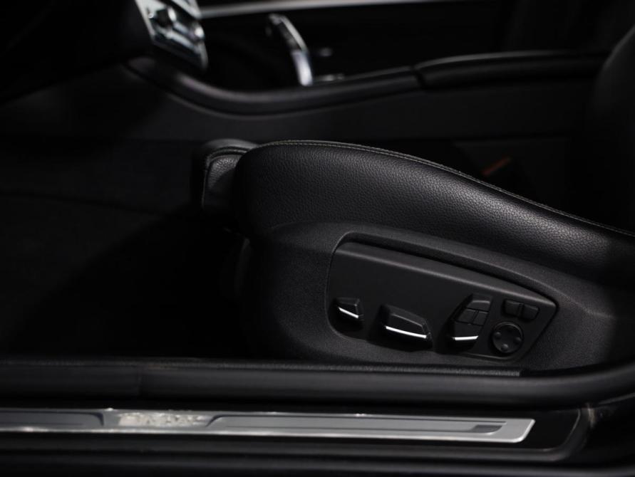 BMW 5 серии VI (F10/F11/F07) Рестайлинг Санкт-Петербург  - изображение 26