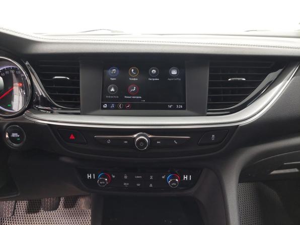 Opel Insignia II с пробегом 2018 года, цена 1 490 000 рублей, 180000 км, хэтчбек, Автокод Объявления