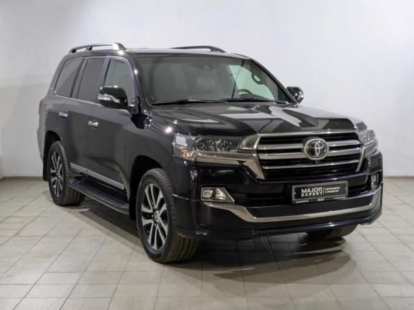 Toyota Land Cruiser 200 Series Рестайлинг 2 с пробегом 2019 года, цена 8 600 000 рублей, 95423 км, внедорожник, Автокод Объявления