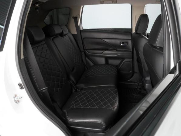Mitsubishi Outlander III Рестайлинг 3 с пробегом 2022 года, цена 2 659 000 рублей, 11180 км, внедорожник, Автокод Объявления