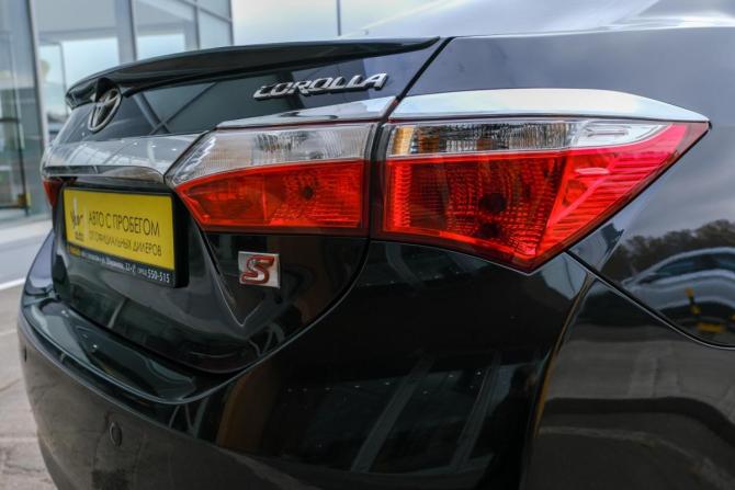 Toyota Corolla XI (E160 E170 E180) с пробегом 2013 года, цена 1 193 000 рублей, 208275 км, седан, Автокод Объявления