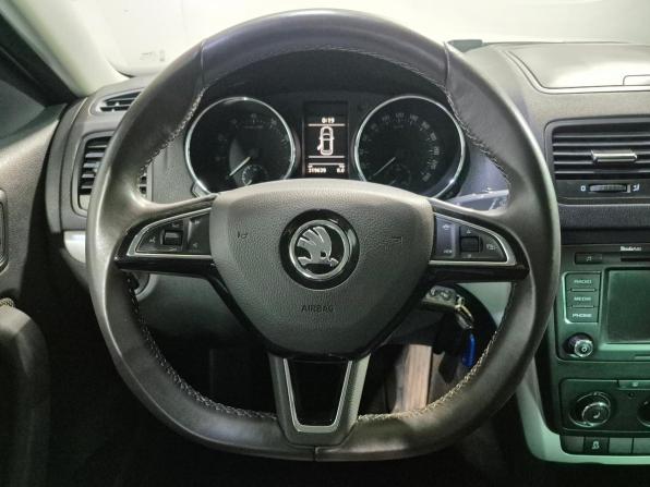 Skoda Yeti I с пробегом 2013 года, цена 723 000 рублей, 317000 км, внедорожник, Автокод Объявления