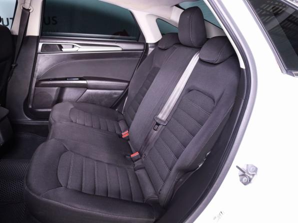 Ford Mondeo V с пробегом 2015 года, цена 1 450 000 рублей, 172322 км, седан, Автокод Объявления
