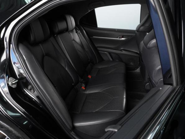Toyota Camry VIII (XV70) Рестайлинг с пробегом 2021 года, цена 2 980 000 рублей, 145285 км, седан, Автокод Объявления