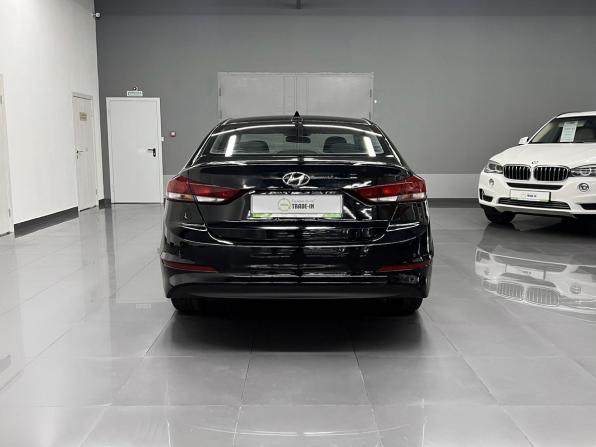 Hyundai Elantra VI (AD) с пробегом 2018 года, цена 1 545 000 рублей, 120429 км, седан, Автокод Объявления