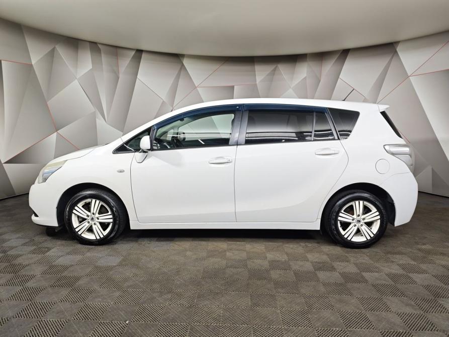 Toyota Verso I Москва  - изображение 5
