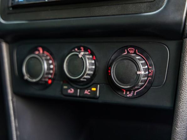 Volkswagen Polo V с пробегом 2013 года, цена 798 000 рублей, 206540 км, седан, Автокод Объявления