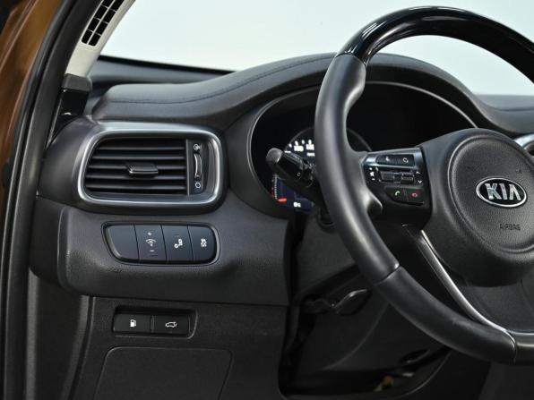 Kia Sorento III Prime с пробегом 2016 года, цена 2 449 000 рублей, 104000 км, внедорожник, Автокод Объявления