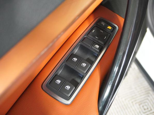 Lada (ВАЗ) Vesta I Рестайлинг (NG) с пробегом 2025 года, цена 1 527 000 рублей, 13778 км, универсал, Автокод Объявления