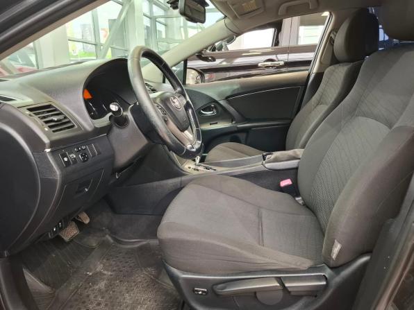 Toyota Avensis III с пробегом 2010 года, цена 800 000 рублей, 391000 км, седан, Автокод Объявления