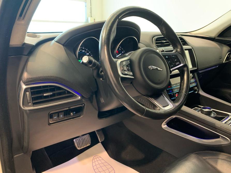 Jaguar F-Pace I Санкт-Петербург  - изображение 12