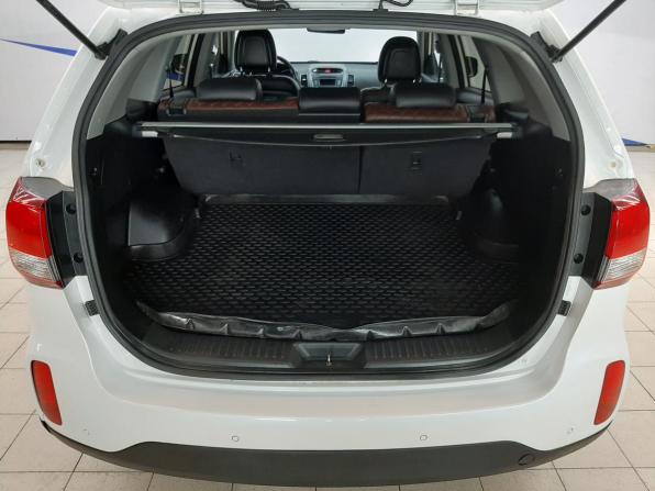 Kia Sorento II Рестайлинг с пробегом 2017 года, цена 1 599 000 рублей, 197102 км, внедорожник, Автокод Объявления
