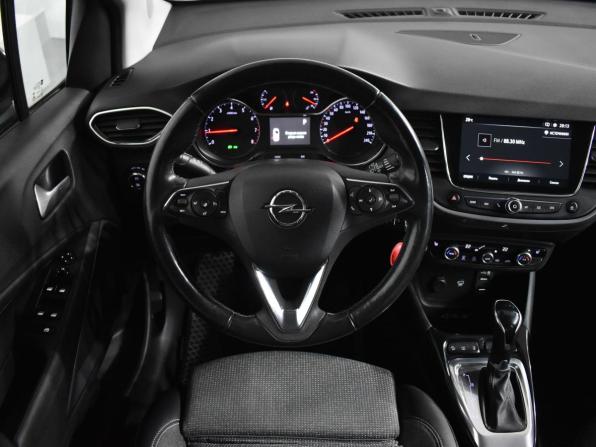 Opel Crossland X I Рестайлинг с пробегом 2021 года, цена 1 700 000 рублей, 93539 км, внедорожник, Автокод Объявления