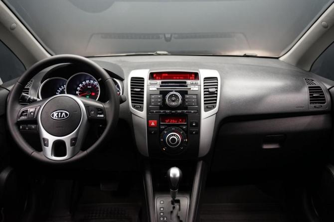 Kia Venga I с пробегом 2012 года, цена 980 000 рублей, 276932 км, минивэн, Автокод Объявления