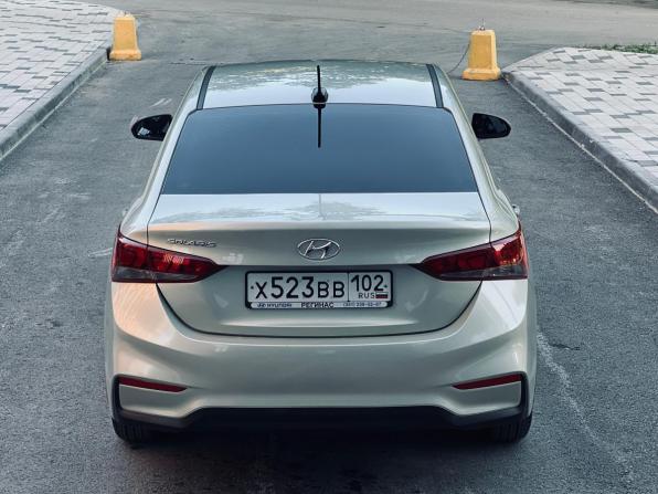Hyundai Solaris II с пробегом 2018 года, цена 1 150 000 рублей, 92095 км, седан, Автокод Объявления