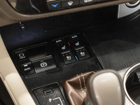 Lexus RX IV с пробегом 2018 года, цена 3 394 700 рублей, 169000 км, внедорожник, Автокод Объявления