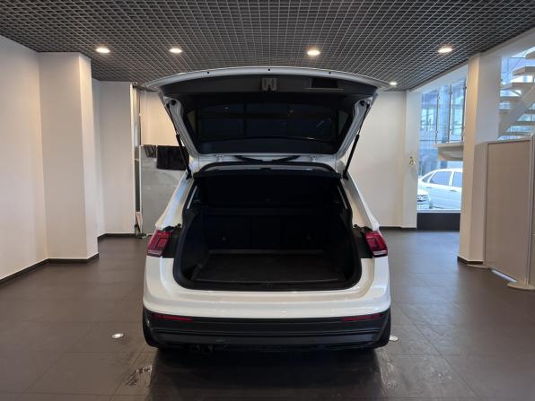 Volkswagen Tiguan II с пробегом 2020 года, цена 2 480 000 рублей, 100125 км, внедорожник, Автокод Объявления