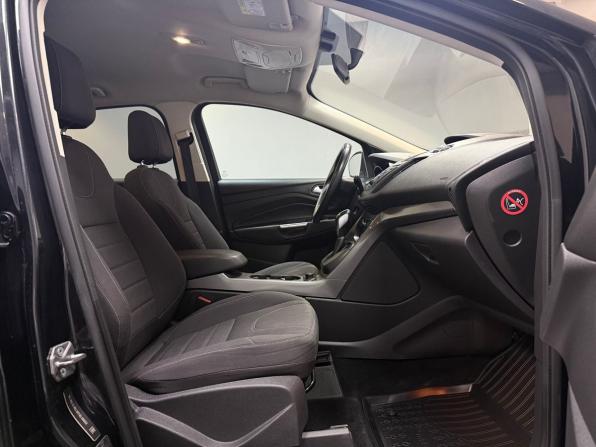 Ford Kuga II с пробегом 2015 года, цена 1 396 000 рублей, 95888 км, внедорожник, Автокод Объявления