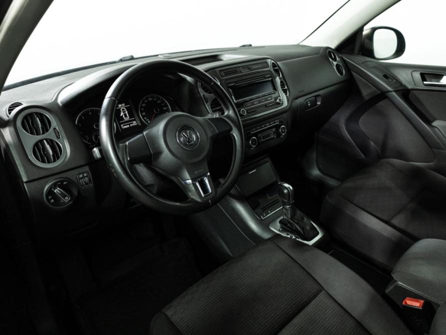 Volkswagen Tiguan I Рестайлинг Санкт-Петербург  - изображение 12
