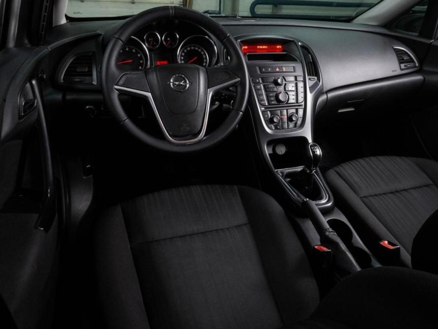 Opel Astra J Рестайлинг Воронеж  - изображение 6
