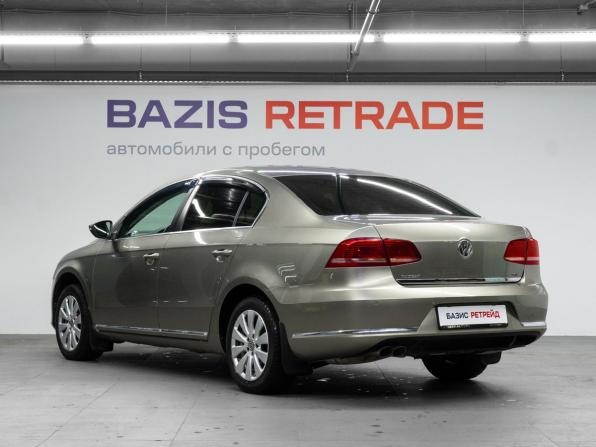 Volkswagen Passat B7 с пробегом 2012 года, цена 800 000 рублей, 172190 км, седан, Автокод Объявления
