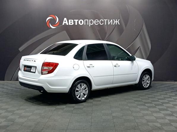Lada (ВАЗ) Granta I Рестайлинг с пробегом 2023 года, цена 755 000 рублей, 53000 км, лифтбек, Автокод Объявления