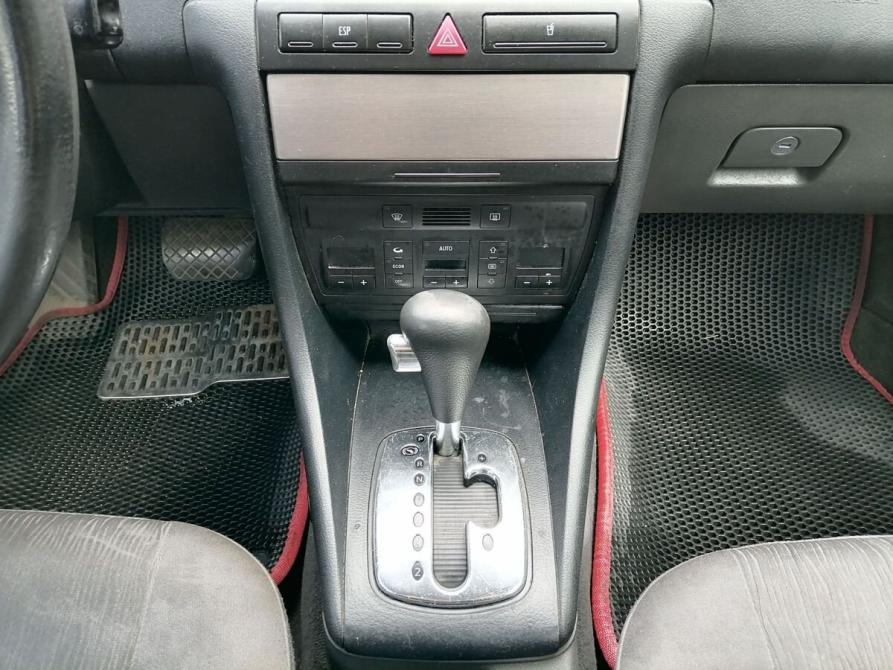Audi A6 II (C5) Москва  - изображение 14