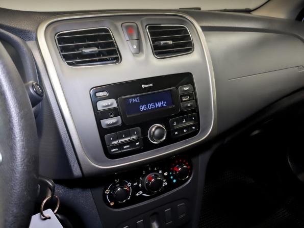 Renault Logan II Рестайлинг с пробегом 2022 года, цена 1 030 000 рублей, 133425 км, седан, Автокод Объявления