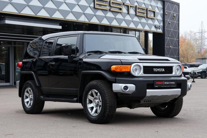 Toyota FJ Cruiser с пробегом 2018 года, цена 4 995 000 рублей, 137732 км, внедорожник, Автокод Объявления
