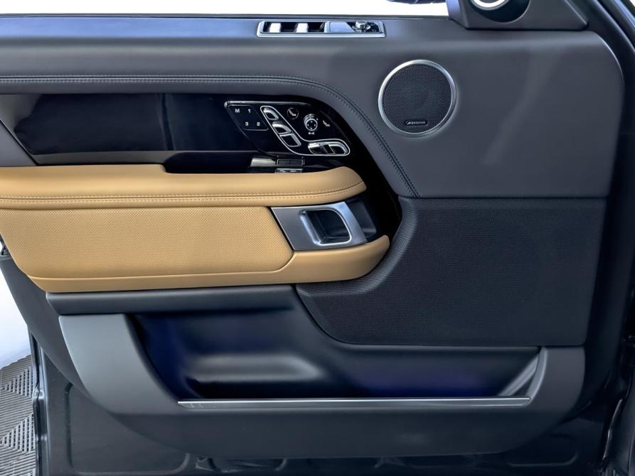Land Rover Range Rover IV Рестайлинг Москва  - изображение 19