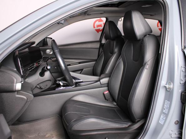 Hyundai Elantra VI (AD) Рестайлинг с пробегом 2021 года, цена 1 990 000 рублей, 64105 км, седан, Автокод Объявления