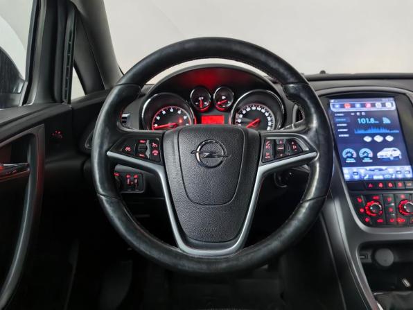Opel Astra J Рестайлинг с пробегом 2014 года, цена 699 000 рублей, 238487 км, универсал, Автокод Объявления