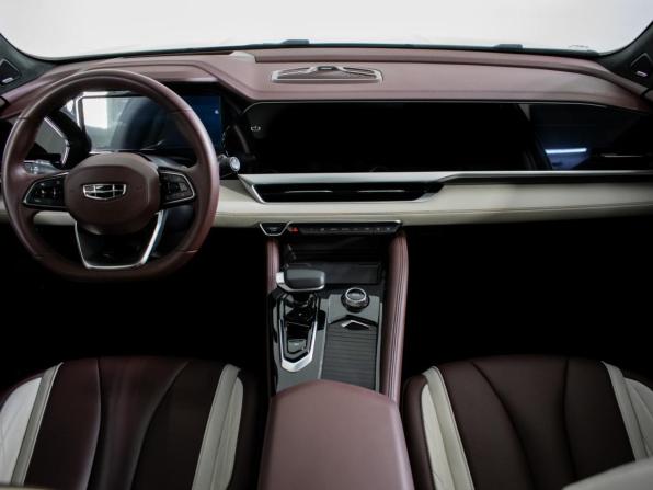 Geely Monjaro I с пробегом 2023 года, цена 3 515 000 рублей, 25135 км, внедорожник, Автокод Объявления
