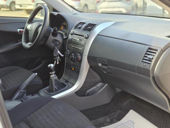 Toyota Corolla X (E140 E150) Рестайлинг с пробегом 2012 года, цена 915 000 рублей, 228000 км, седан, Автокод Объявления